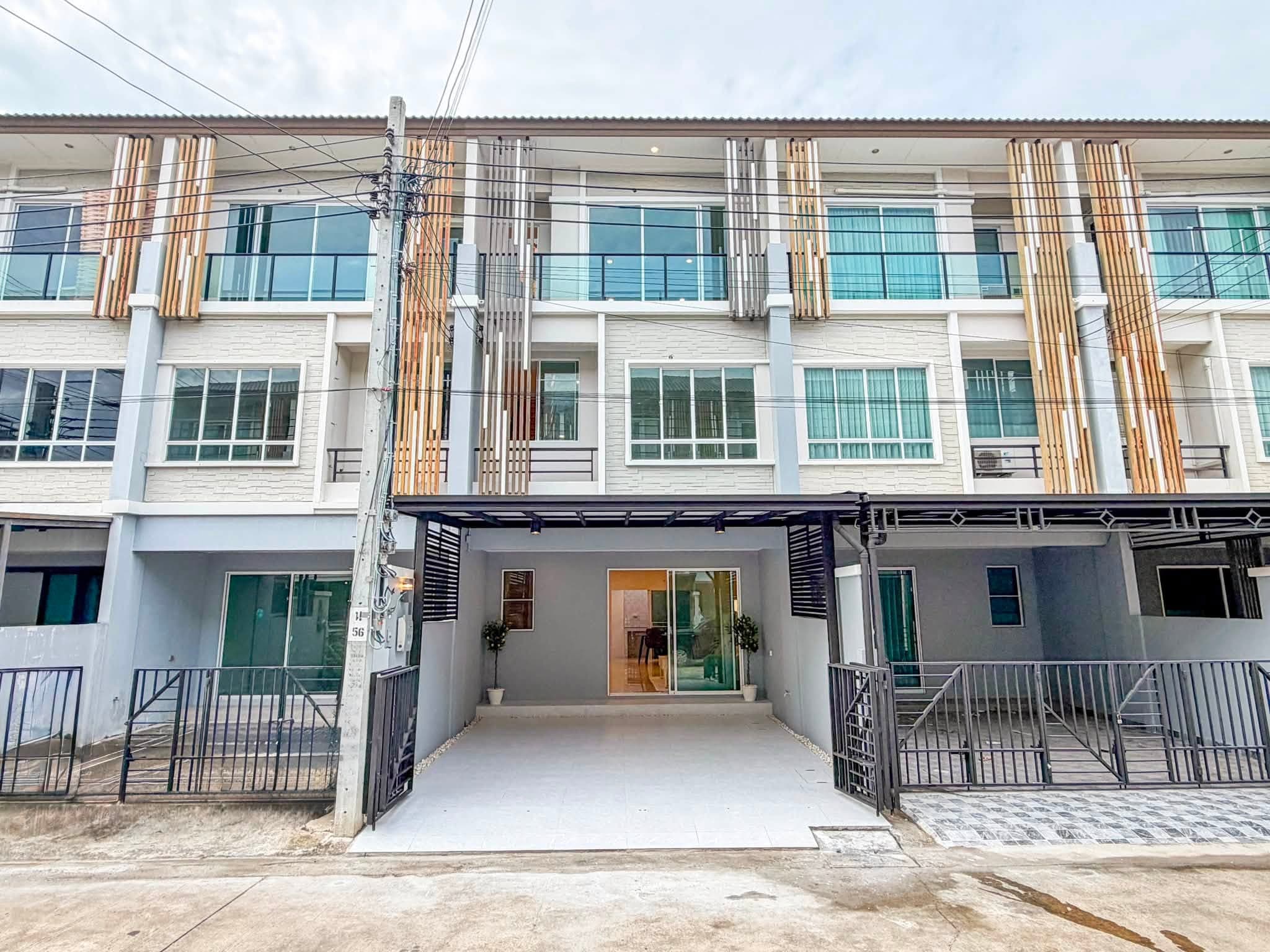 🏡 บ้านที่เดินไปรถไฟฟ้าได้จริง‼️🌟ทาวน์โฮม 3 ชั้น รีโนเวทใหม่ "เดอะ แพลนท์ ซิตี้ แจ้งวัฒนะ" ใจกลางเมืองทอง ใกล้ทางด่วน และรถไฟฟ้า | ราคา 4.99 ล้านบาท